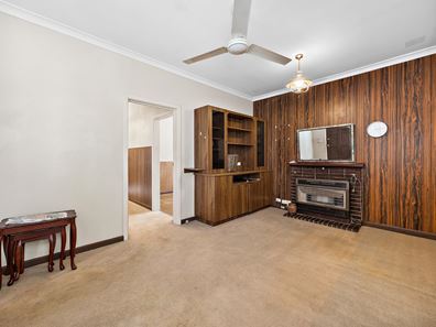 24 Williams Road, Coolbellup WA 6163