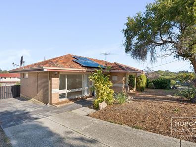 14 Barron Way, Orelia WA 6167