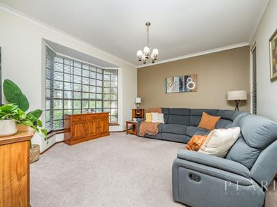 49 Griffell Way, Duncraig WA 6023