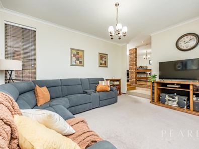 49 Griffell Way, Duncraig WA 6023