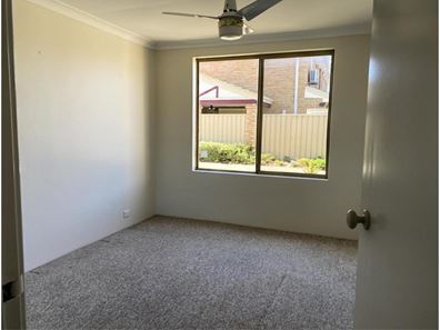 8/15 Baralda Court, Rockingham WA 6168