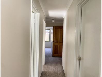 8/15 Baralda Court, Rockingham WA 6168