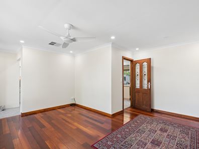 10 Corfield Street, Gosnells WA 6110