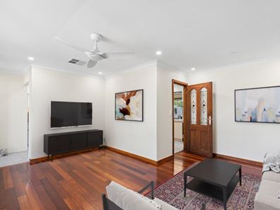 10 Corfield Street, Gosnells WA 6110