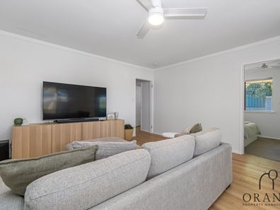 52B Mayflower Crescent, Craigie WA 6025