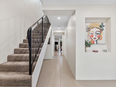 3/2 Dana Way, Madeley WA 6065