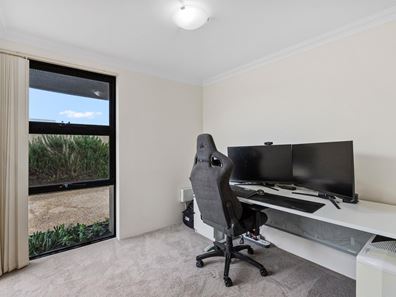 3/2 Dana Way, Madeley WA 6065