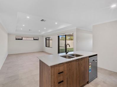 28 Ringtail Path, Dawesville WA 6211