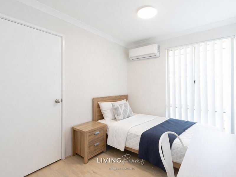 Room/4  10 Scholar Close, Marangaroo WA 6064