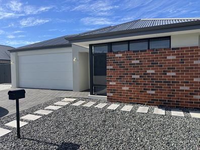 26 Wolgan Loop, Wellard WA 6170