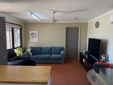 75a/Second Avenue, Onslow WA 6710