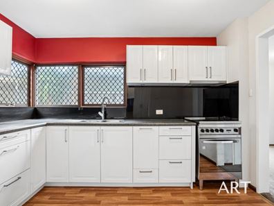 17/170 Labouchere Road, Como WA 6152