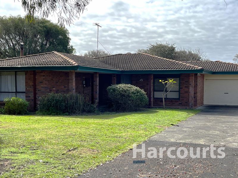 8 Anthony Road, Geographe WA 6280