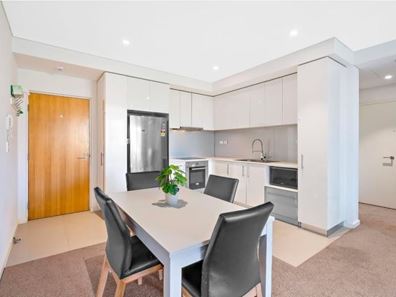 8/77 Armagh Street, Victoria Park WA 6100