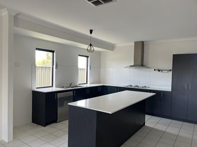 237 Grandis Bvd, Banksia Grove WA 6031