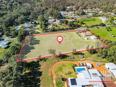 16 Crystal Place, Wattle Grove WA 6107