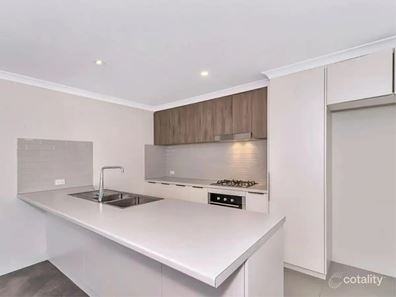 45 Plunkett Turn, Canning Vale WA 6155
