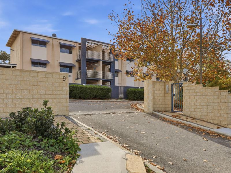 9/9 Beacham Place, Medina