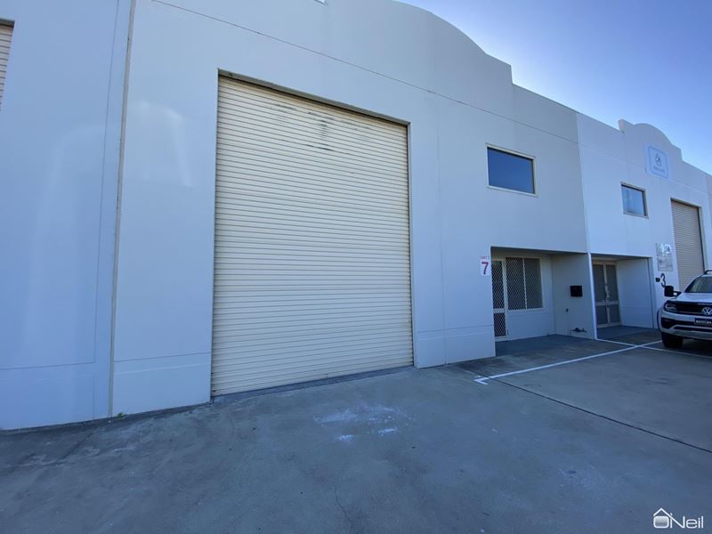 2/7-9 Owen Road, Kelmscott