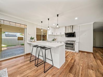 2/94 Hobbs Avenue, Como WA 6152