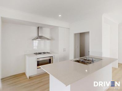 43 Cowaramup Loop, Two Rocks WA 6037