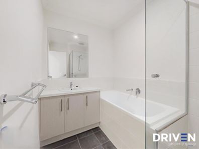 43 Cowaramup Loop, Two Rocks WA 6037
