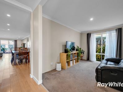 2 Mia Court, Ellenbrook WA 6069