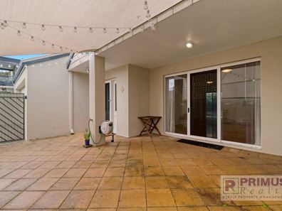 2/51 Mary Street, Como WA 6152