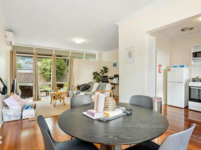 2/735 Canning Hwy, Applecross WA 6153