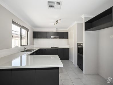 56 Brushfoot Boulevard, Success WA 6164