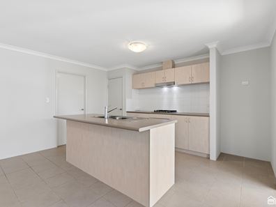 1 Asplin Loop, Kelmscott WA 6111
