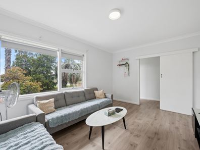 50B Spring Road, Thornlie WA 6108