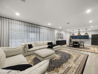 28A Russell Street, East Cannington WA 6107