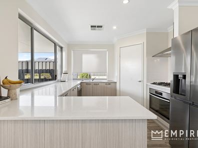 3 Starflower Grove, Beeliar WA 6164