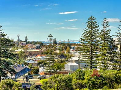 4a/5 Prinsep Street, Bunbury WA 6230