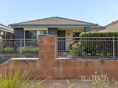 17 Bradshaw Crescent, Ellenbrook WA 6069