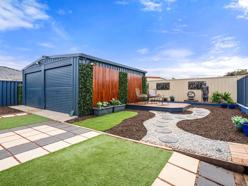 3 Fitzroy Close, Cooloongup WA 6168