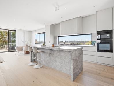 3/12 Tweeddale Road, Applecross WA 6153