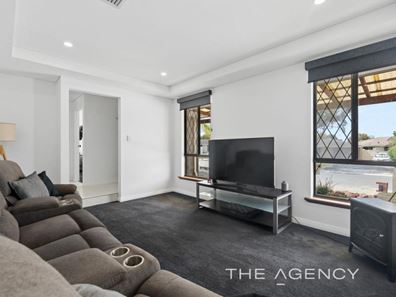 12 Britannia Way, Craigie WA 6025