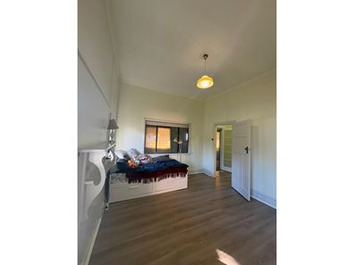 67 Campbell Street, Lamington WA 6430
