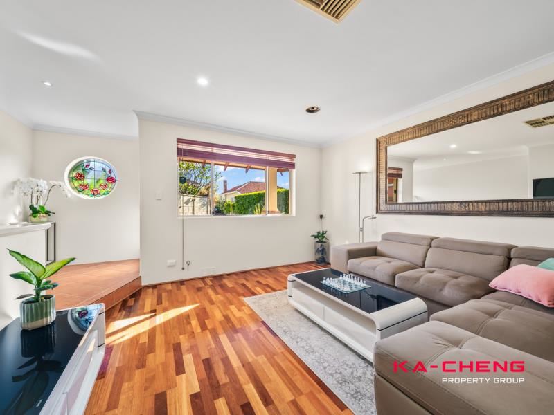 74A Grand Promenade, Bedford WA 6052
