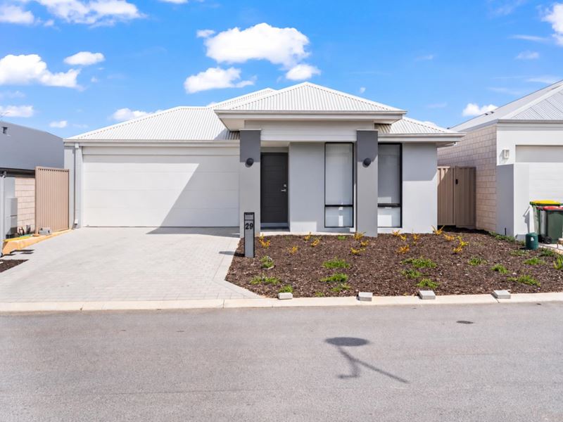 29 Vasto Loop, Hammond Park
