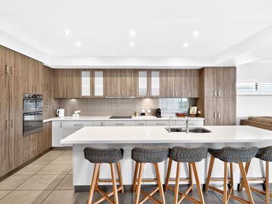 23 Windward Loop, Ocean Reef WA 6027