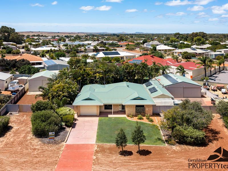 10 Cedar Crescent, Strathalbyn WA 6530