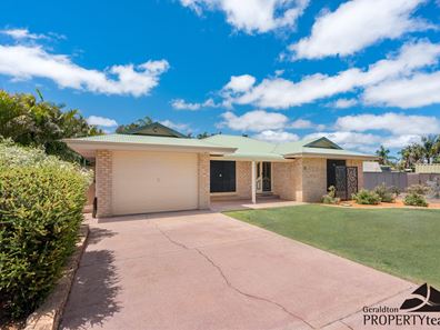 10 Cedar Crescent, Strathalbyn WA 6530