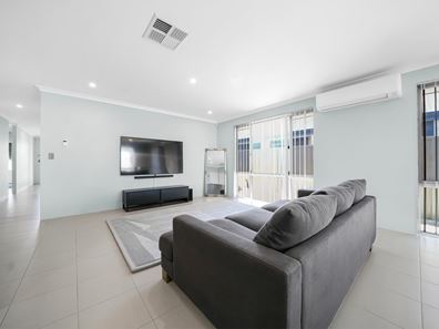 15 Graceful Street, Byford WA 6122