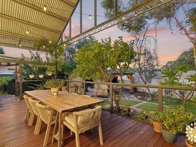 174A Forrest Road, Hamilton Hill WA 6163
