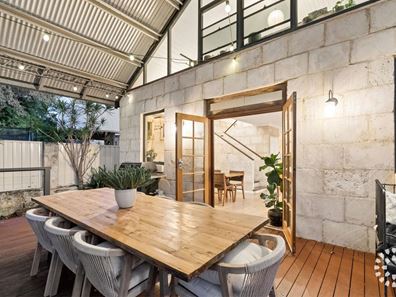 174A Forrest Road, Hamilton Hill WA 6163