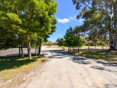 23 Cloon Court, Serpentine WA 6125