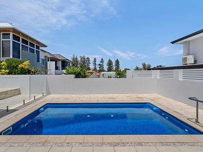 124A Flora Terrace, North Beach WA 6020